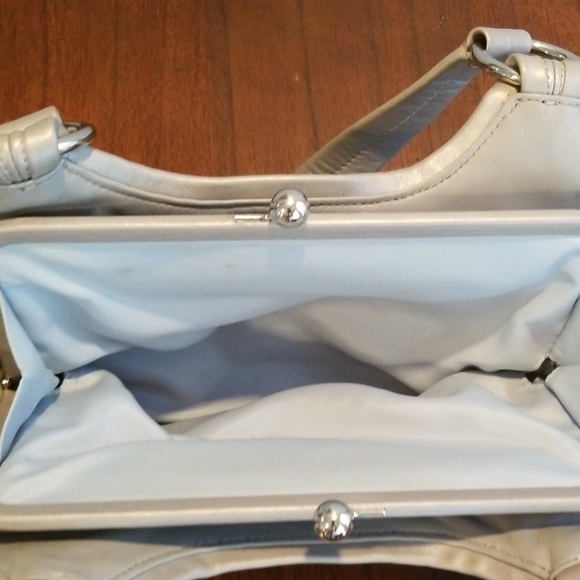 Coach Handbag - Picture 7 of 8